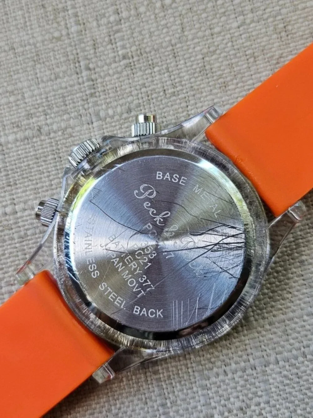 Peck & Peck Wristwatch Crystals Accent Bezel Analog Quartz Fashion Unisex Watch